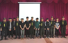 Khởi tố 18 “quái xế” đi xe máy mang theo dao phóng lợn, gây rối trật tự công cộng