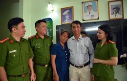 Cuộc đoàn tụ "kỳ diệu" giữa lòng Thủ đô sau gần 60 năm thất lạc gia đình