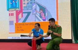 Hà Nội vận động 100% hộ gia đình tự trang bị bình chữa cháy