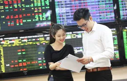 VN-Index vượt qua 1.315 điểm