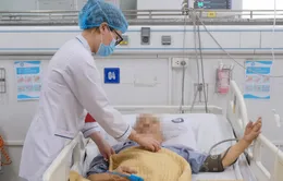 Không tuân thủ điều trị: Đường đến cấp cứu nguy kịch chỉ cách vài liều thuốc