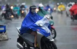 Bắc Bộ nắng nóng trước khi đón mưa lớn từ chiều mai (28/5)