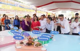 Ngày hội Du lịch - Ẩm thực Hà Tiên rực rỡ chào hè