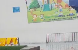 Nhân viên ngân hàng rơi từ tầng 20 chung cư ở TP Hồ Chí Minh tử vong