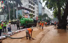 Tạm dừng robot khoan hầm metro để khắc phục sự cố bùn trào tại phố Cát Linh