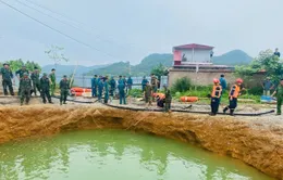 Bắc Kạn: Huy động lực lượng tìm kiếm tại "hố tử thần" trên Quốc lộ 3B