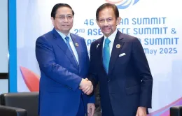 Thủ tướng Phạm Minh Chính gặp Quốc vương Brunei