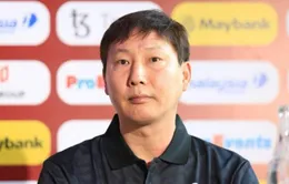 HLV Kim Sang Sik chốt danh sách 26 cầu thủ đấu Manchester United