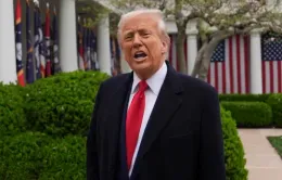 Ông Trump cân nhắc cho phép áp thuế lên tới 15% trong 150 ngày