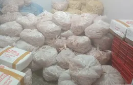 Hà Nội: Phát hiện 700kg chân gà, thịt bò, má lợn không rõ nguồn gốc xuất xứ