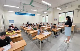 Hơn 100.000 sĩ tử Hà Nội sẵn sàng 'vượt vũ môn' vào lớp 10