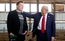 Cuộc khẩu chiến với ông Trump thổi bùng sóng gió với đế chế công nghệ của tỷ phú Elon Musk