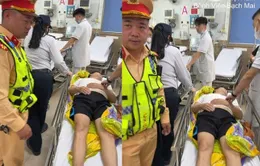 Cảnh sát giao thông dẫn đường cứu người đột quỵ trên cao tốc Hà Nội - Hải Phòng