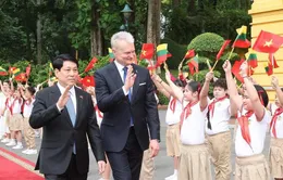 Chủ tịch nước chủ trì lễ đón Tổng thống Litva thăm chính thức Việt Nam