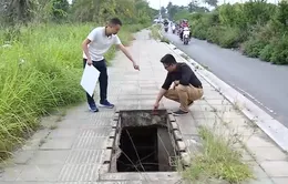 Hà Nội: Người dân chấn thương sọ não vì sập hố ga mất nắp giữa vỉa hè