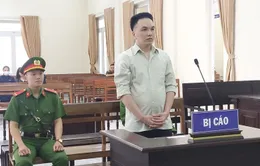 Cựu nhân viên ngân hàng lừa tiền đáo hạn lĩnh 12 năm tù