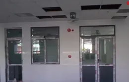 Bệnh viện quá tải, khu điều trị 165 tỷ đồng vẫn bỏ không