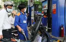 Giá xăng, dầu bật tăng mạnh