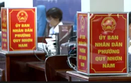 Ngày làm việc đầu tiên của chính quyền mới