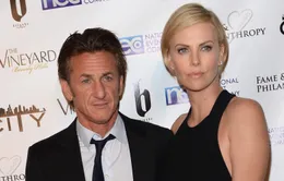 Con gái Sean Penn có thiện cảm với bạn gái mới của cha