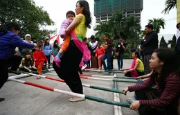 Hào hứng với bữa tiệc trò chơi dân gian giữa lòng thủ đô