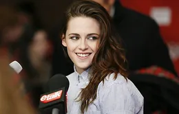 Kristen Stewart muốn... cạo đầu