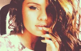 Selena Gomez dễ thương với những hình ảnh đời thường