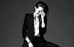 Angelina Jolie mất ngủ vì lo lắng cho con cái
