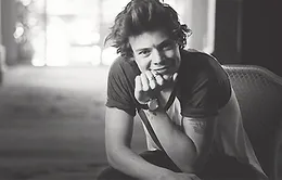 Harry Styles phủ nhận tin đồn rời One Direction