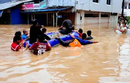 Indonesia: 13 người thiệt mạng và 40.000 sơ tán vì lũ lụt
