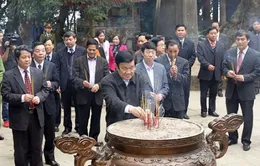 Chủ tịch nước thăm Đền Hùng nhân dịp Tết cổ truyền
