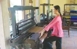 Khôi phục làng nghề dệt lụa Mã Châu