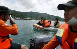 Chìm thuyền tại Indonesia làm 7 người thiệt mạng