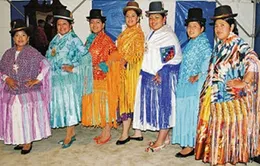 Bolivia: Đưa trang phục truyền thống "Cholita" lên sàn diễn