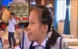 Niềm vui được đến trường của cô bé “Nick Vujicic Việt Nam”