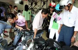 Áp dụng Thông tư 15, người mua-bán xe máy điện đều gặp khó