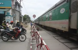 Lập lại trật tự hành lang an toàn đường bộ, đường sắt