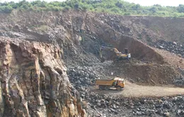 Sẽ luân chuyển cán bộ áp giá, cấp phép khoáng sản