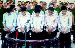 TPHCM: Xét xử 10 đối tượng gây rối tại các KCN