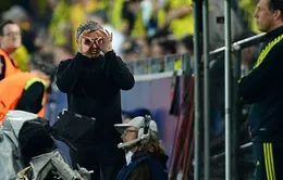 Mourinho thừa nhận đã “hết bài” trước Dortmund
