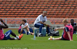 Mourinho: Không có Sir Alex, tôi là "Bố già" của Premier League