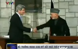 Ngoại trưởng Mỹ bất ngờ thăm Afghanistan