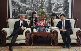 Tim Cook lại thăm Trung Quốc