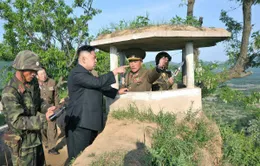 Nhà lãnh đạo Kim Jong-un thị sát biên giới