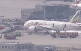 Thêm một máy bay Boeing 787 Dreamliner bốc cháy