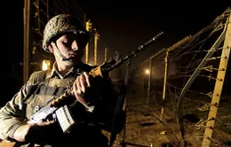 Ấn Độ cáo buộc Pakistan tấn công hàng chục đồn biên phòng