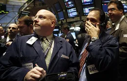 FED thu nhỏ quy mô gói cứu trợ, chứng khoán Mỹ tăng điểm
