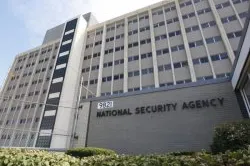 NSA có thể do thám máy tính không kết nối Internet