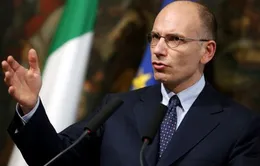 Thủ tướng Italy đối diện với sức ép từ chức