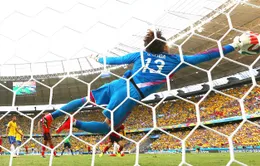 Báo chí thế giới ca ngợi hết lời "người nhện" Ochoa